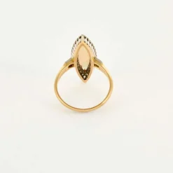 Bague Marquise or jaune et gris, opale et diamants