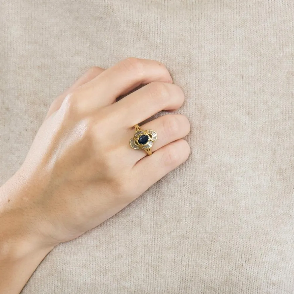 Bague marquise or jaune, saphir et diamants