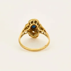 Bague marquise or jaune, saphir et diamants