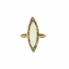 Bague marquise or rose et argent, opale et diamants