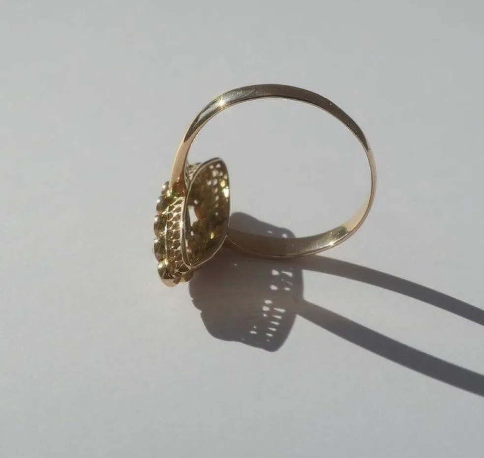 Bague marquise or rose saphir perles