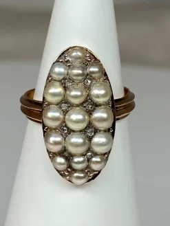 Bague marquise perles fines, diamants