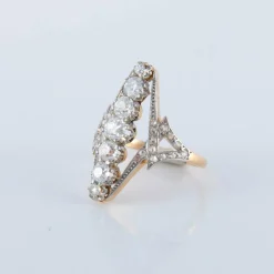 Bague marquise, époque Art Nouveau