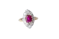 Bague Marquise Rubis birman diamants