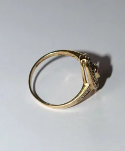 Bague marquise rubis et diamants