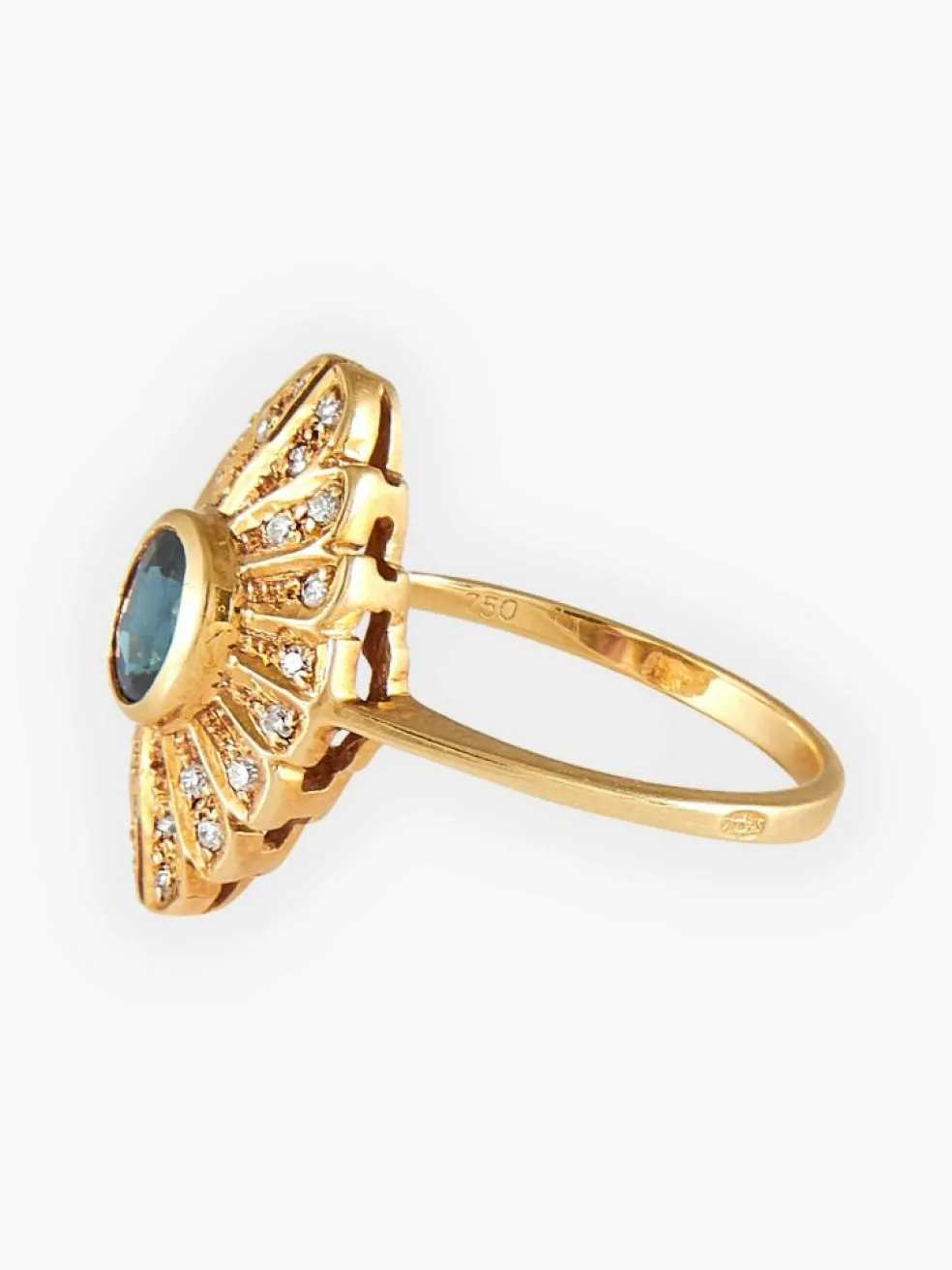 Bague Marquise Saphir et Diamants