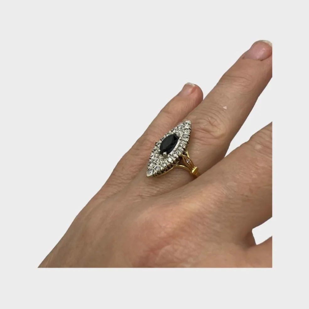 Bague Marquise saphir pavage diamants