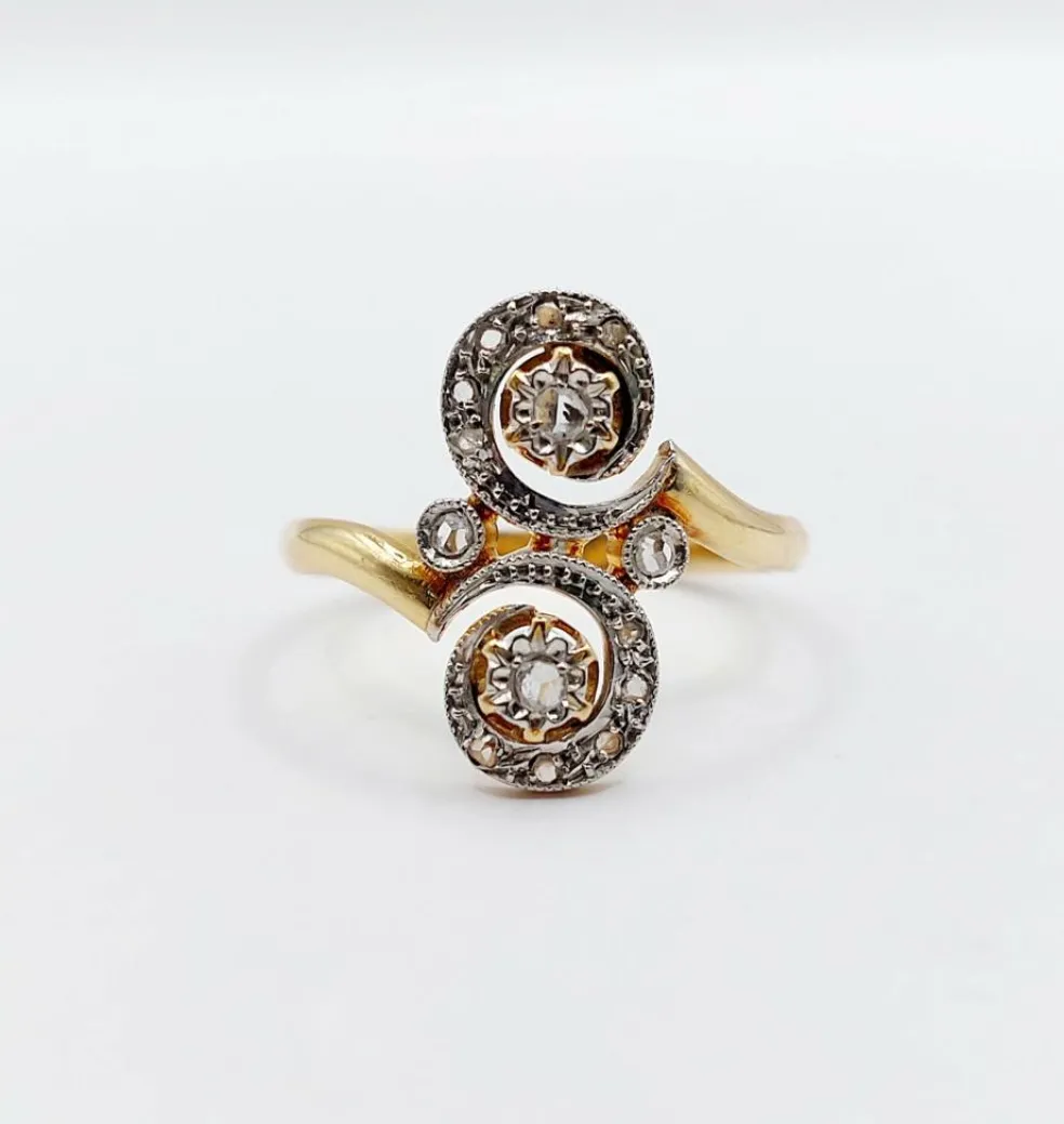 Bague marquise victorienne en or et diamant sertis étoilé