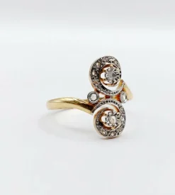 Bague marquise victorienne en or et diamant sertis étoilé