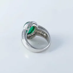 Bague émeraude cabochon