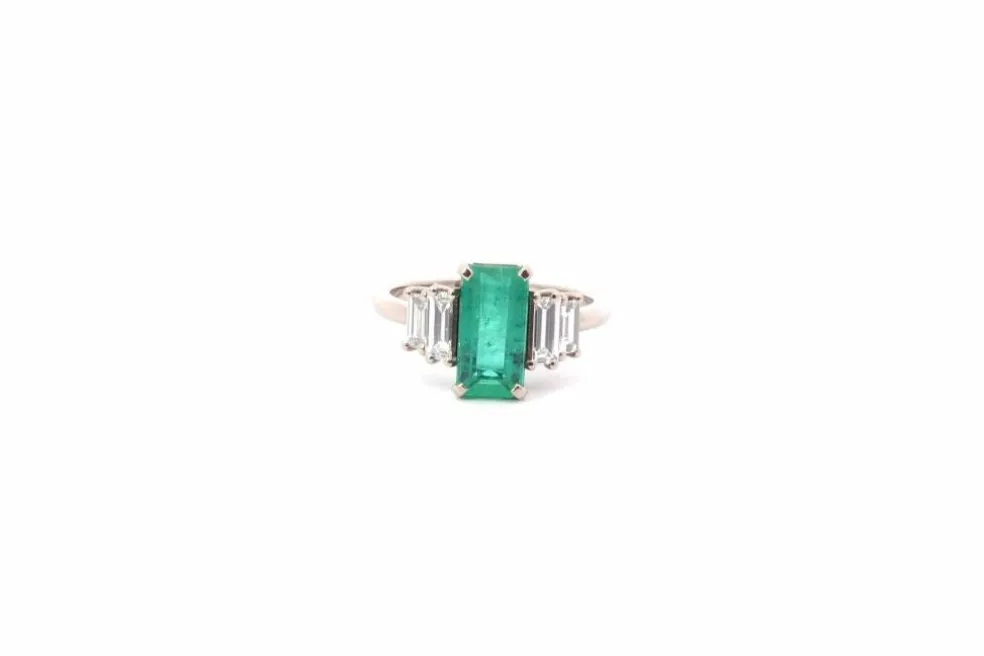 Bague émeraude 1,89ct et diamants en or 18k