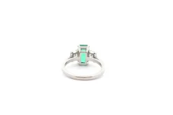 Bague émeraude 1,78ct et diamants