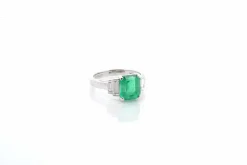 Bague émeraude de Colombie de 2,54cts et diamants
