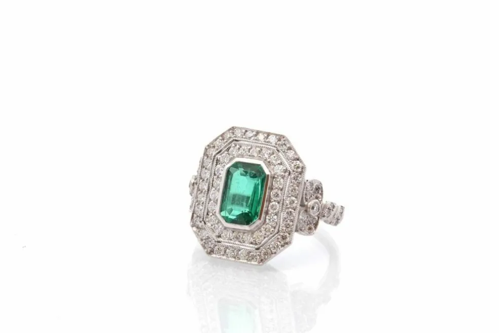 Bague émeraude de 1,70cts et diamants