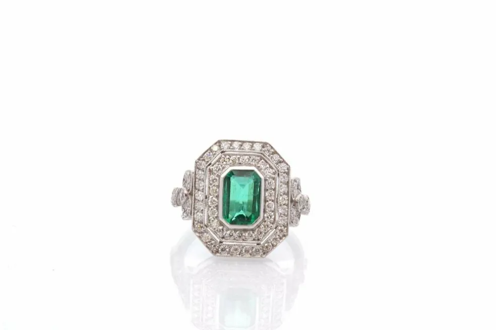 Bague émeraude de 1,70cts et diamants