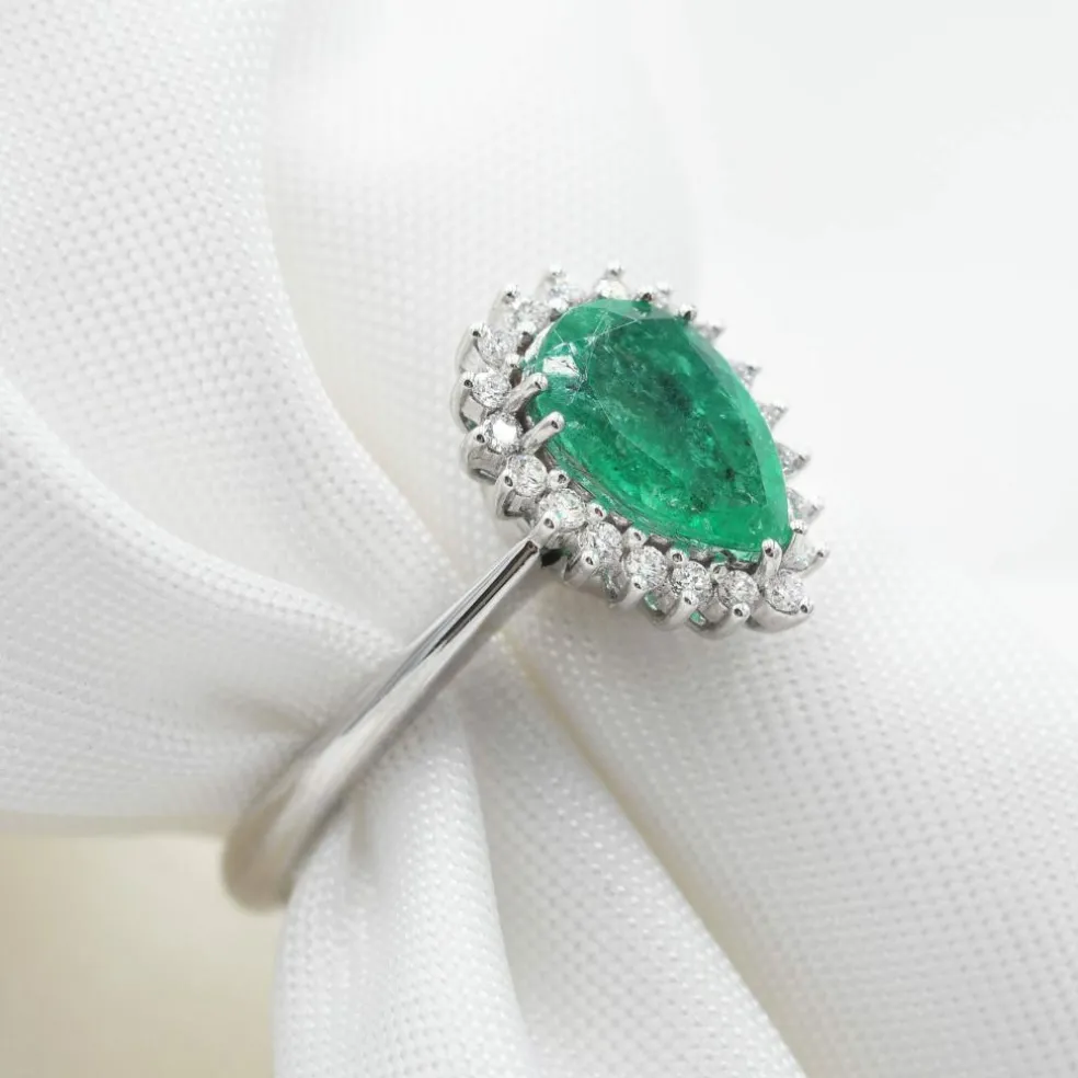 Bague émeraude et diamant colombiens