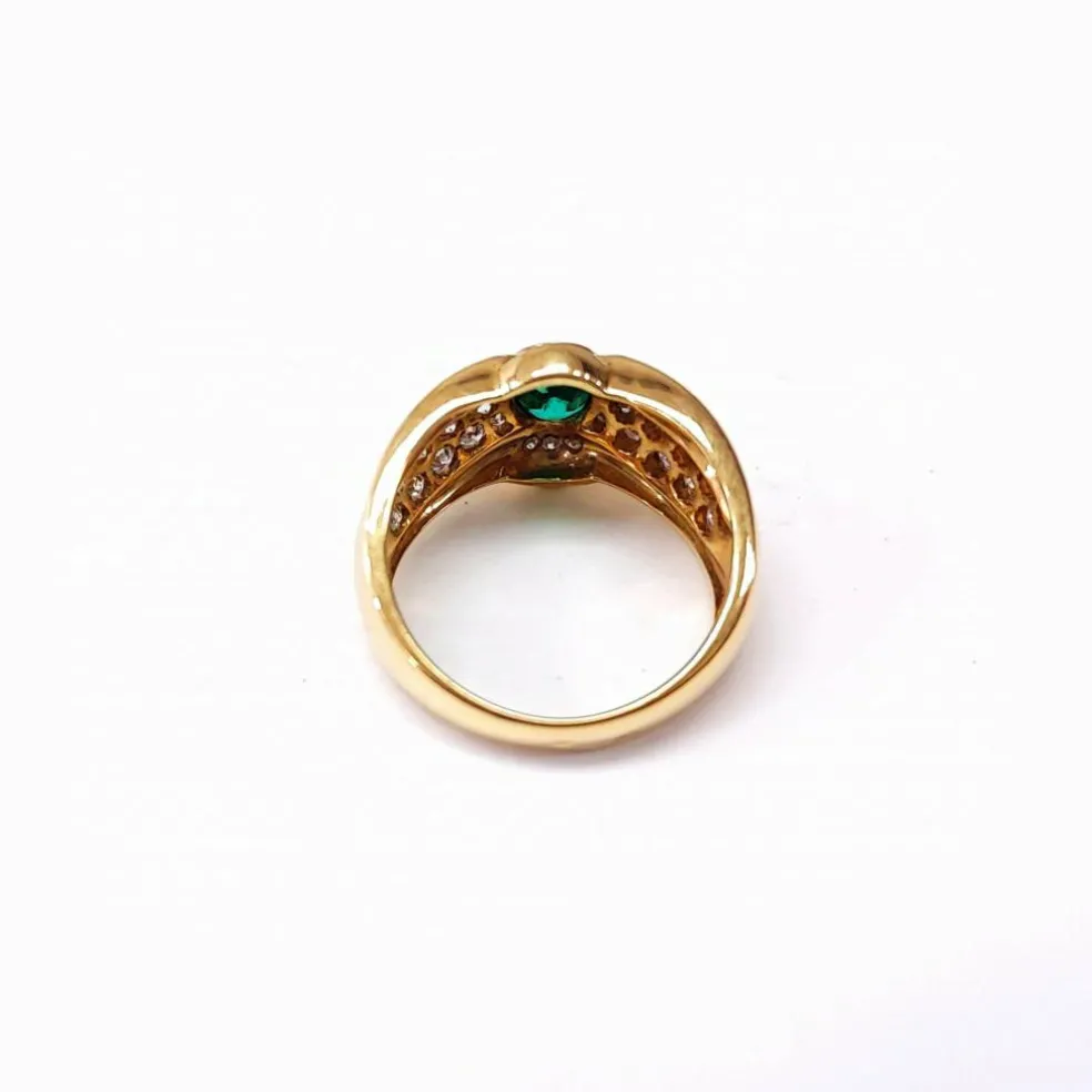 Bague émeraude et diamants