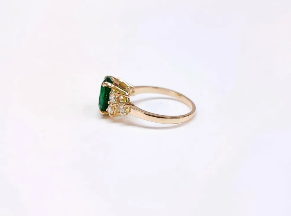 Bague émeraude et diamants