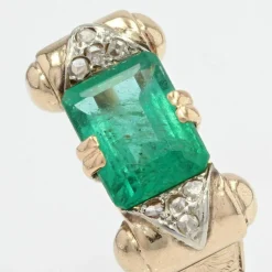 Bague émeraude et diamants Art Déco