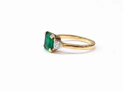 Bague émeraude et diamants