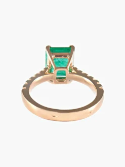Bague émeraude et diamants or rose