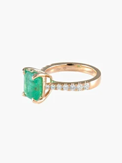 Bague émeraude et diamants or rose