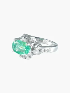 Bague émeraude ovale diamants or blanc