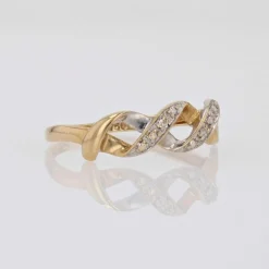 Bague moderne diamants 2 ors entrelacés