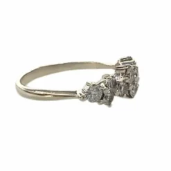Bague moderne du 21e siècle en or 18 ct avec diamants