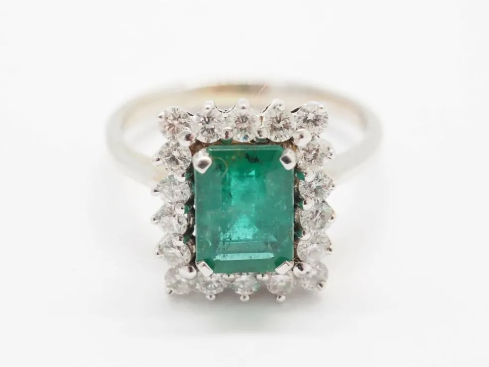 Bague moderne émeraude or blanc