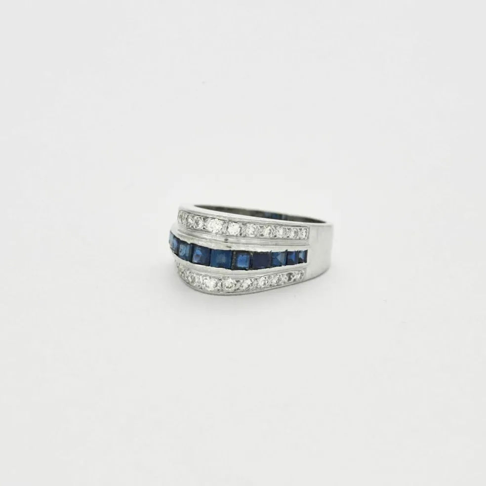 Bague Moderniste Or blanc Saphirs Diamants