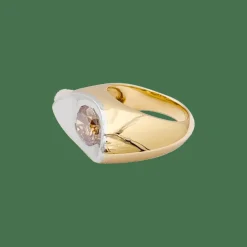Bague moderniste or, diamant brun.