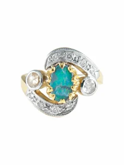 Bague Mouvementée Emeraude Diamants