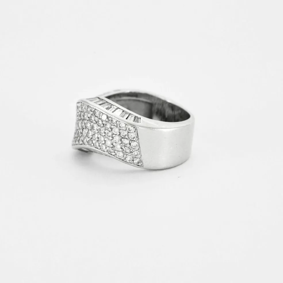 Bague mouvementée Or gris Diamants