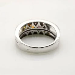 Bague multi-pierres précieuses