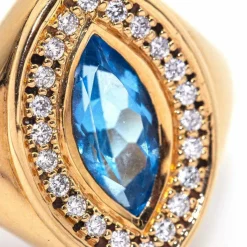 Bague navette en topaze et brillants