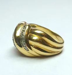 Bague noeud or jaune, or gris et diamants