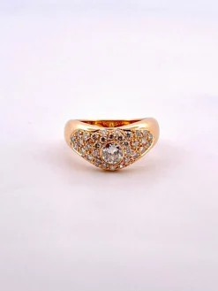 Bague ondulée en or jaune, diamants