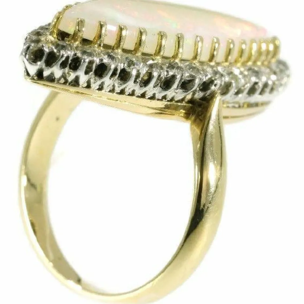 Bague opale et diamant