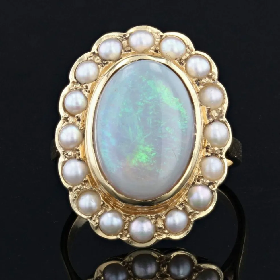 Bague opale et perles sur or jaune