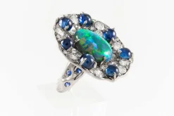 Bague opale noire d'Australie Lightning Ridge