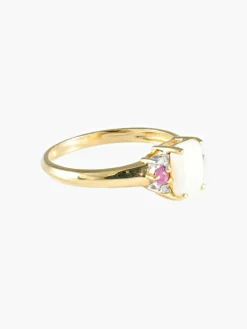 Bague opale taille émeraude et rubis or jaune
