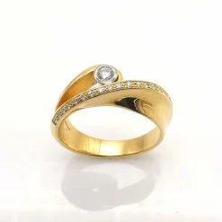 Bague or & diamants
