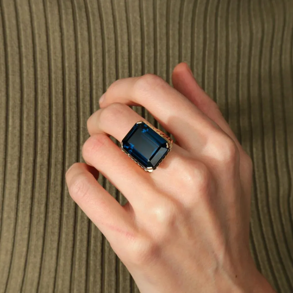 BAGUE OR & SPINELLE