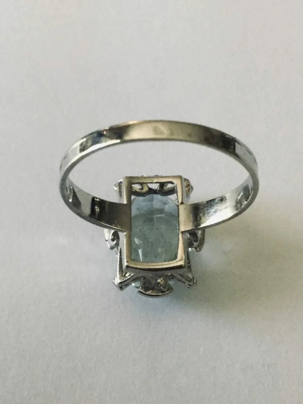 Bague Or blanc & Aigue-Marine
