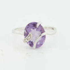 Bague Or Blanc - Améthyste et Diamants
