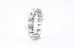 Bague or blanc 18 carat et diamants
