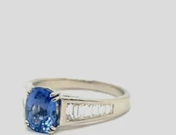 Bague Or Blanc 18 Carats Saphir Certifié et Diamants