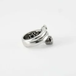 Bague or blanc 18 cts sertie diamants naturels