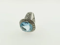 Bague or blanc aigue-marine diamants